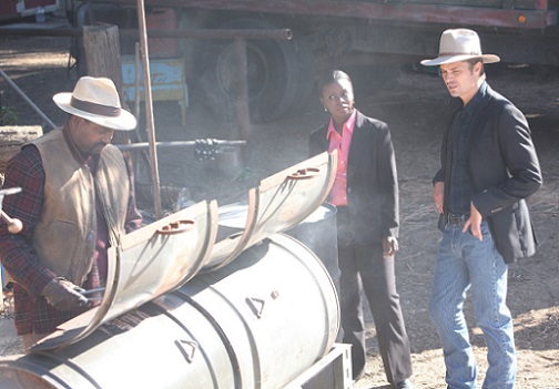Justified S3 4 - Left to Right - Mykelti Williamson as Ellstin Limehouse, Erica Tazel as Rachel Brooks and Timothy Olyphant as Raylan Givens